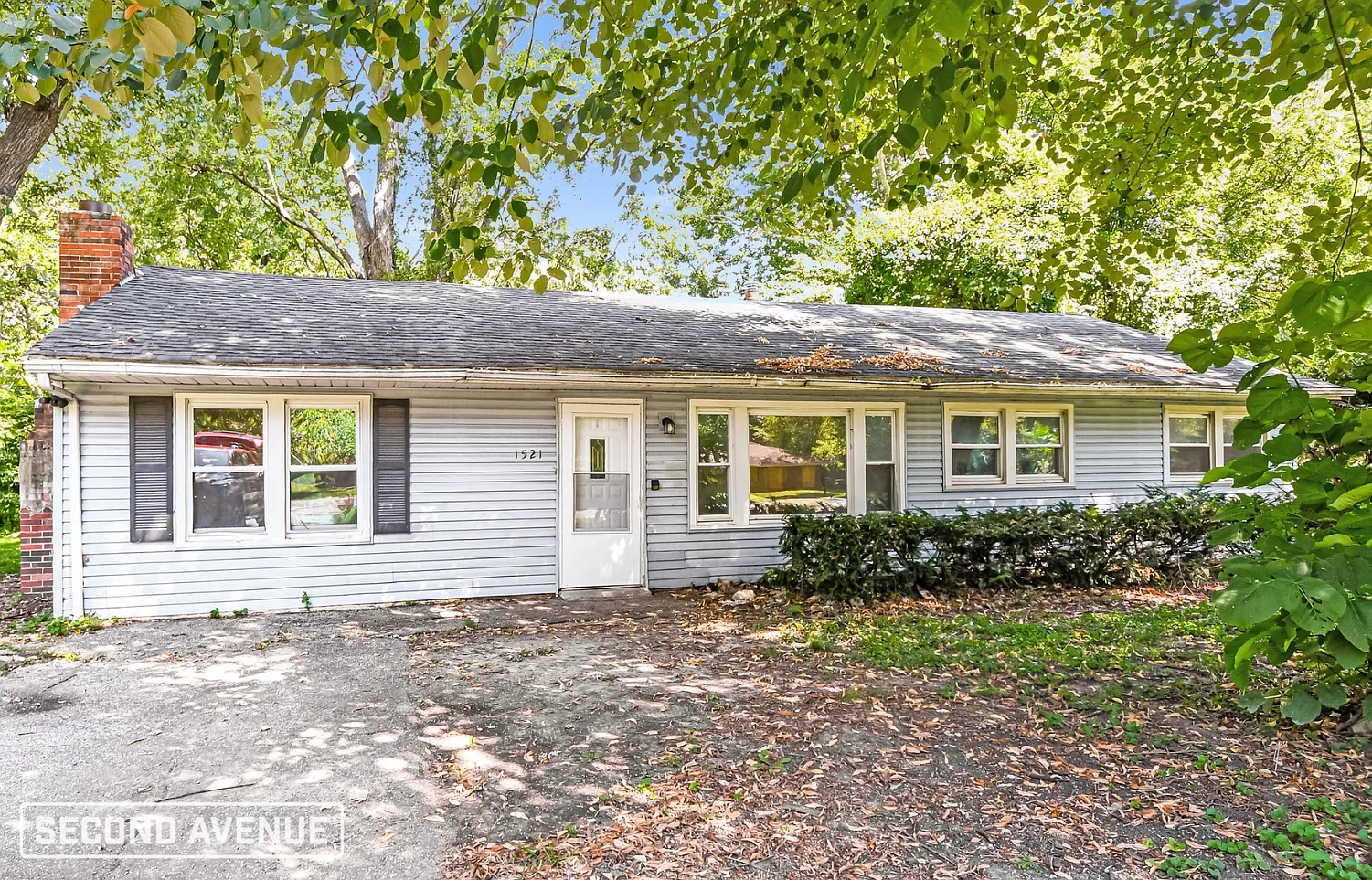4 bed, 1.0 bath, 1368 sqft, $1,695 — Photo 1