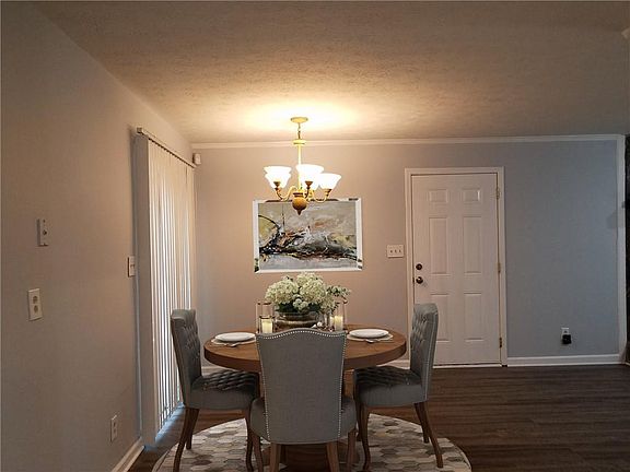 3rd image of 3175 River Dr