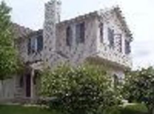 611 Windsor Dr, Fox Lake, IL 60020