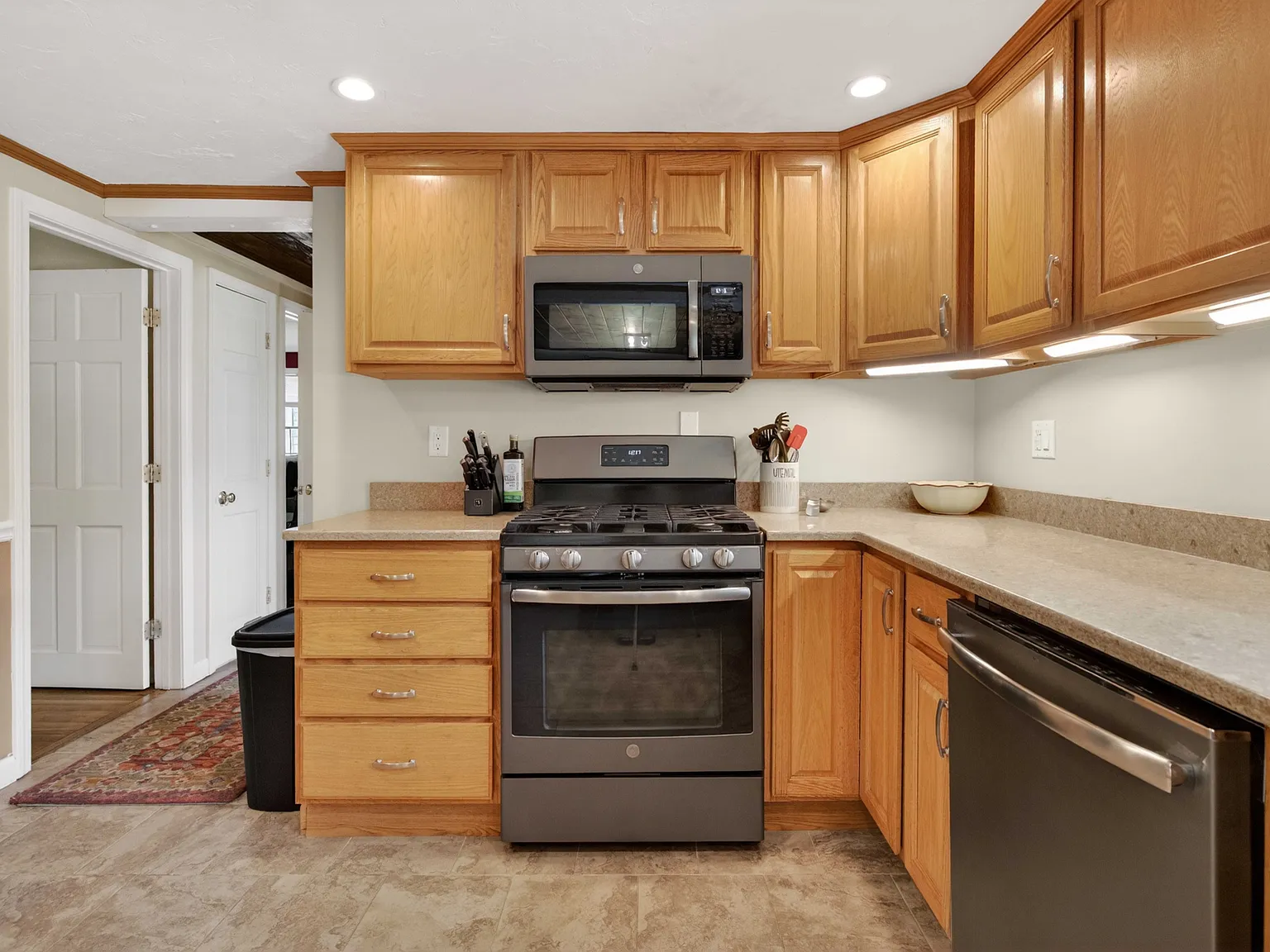 201 Grove St, Kingston, MA 02364 — Photo 4