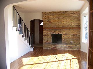 2nd image of 1519 E Bryan Ave