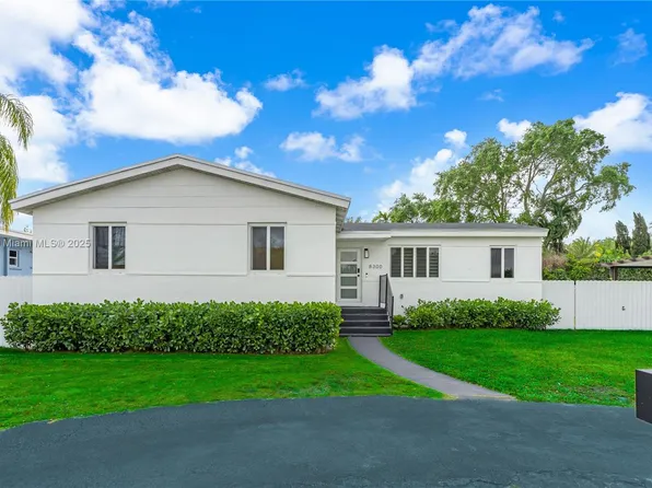 8300 SW 30th St, Miami, FL 33155