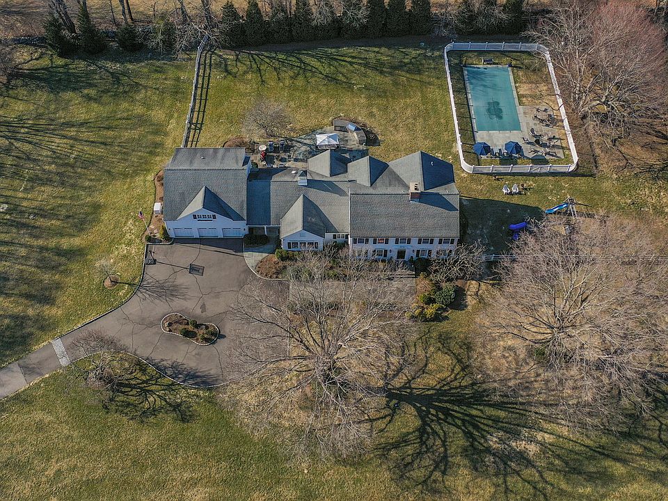 330 Morehouse Ln, Southport, CT 06890 Zillow