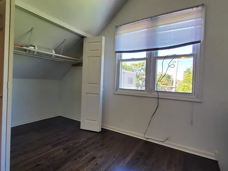 3414 N Seeley Ave — Photo 15