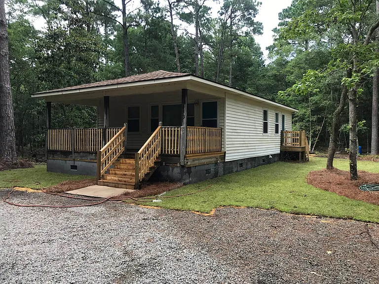 7413 Mason Landing Rd — Photo 1