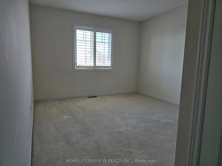116 Sequin Dr — Photo 21