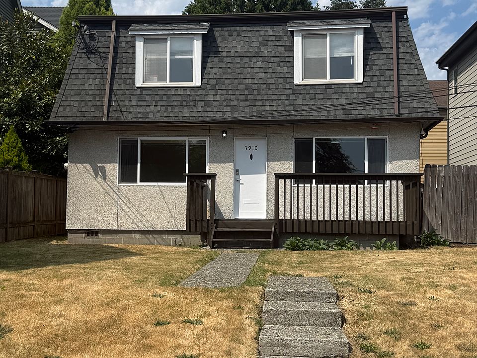 1st image of 3910 NE 51st St #A
