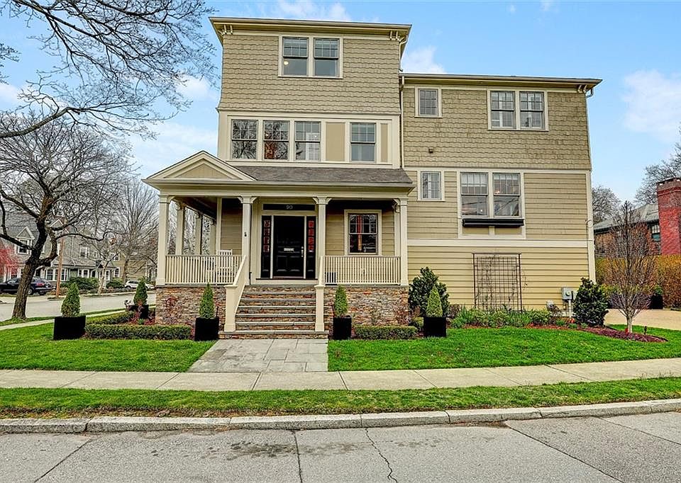 1st image of 90 Humboldt Ave