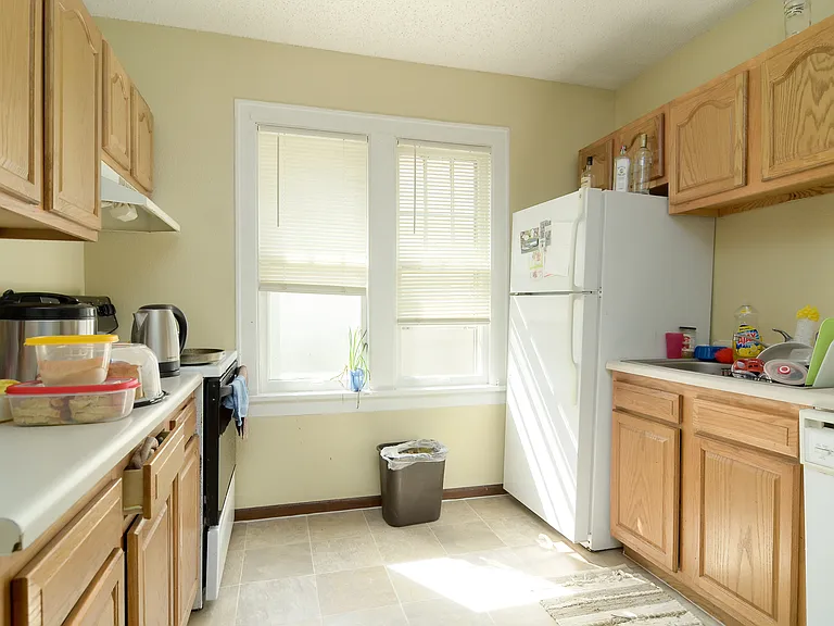 2306 Glenwood Ave — Photo 12