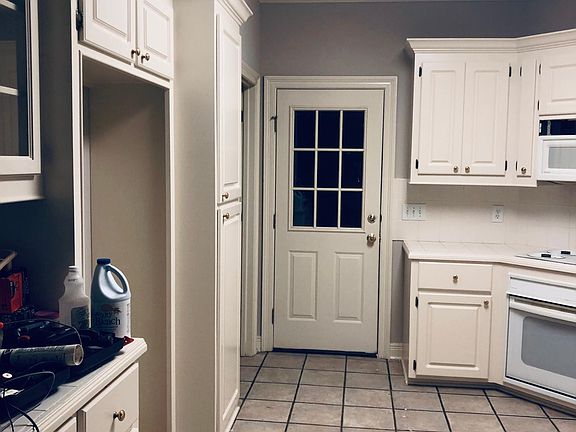 5th image of 859 N Deerfield Dr