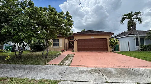 14332 SW 163rd St Photo 1