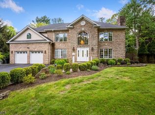 200 Western Dr, Short Hills, NJ 07078