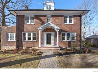 60 Calhoun Ave, New Rochelle, NY 10801