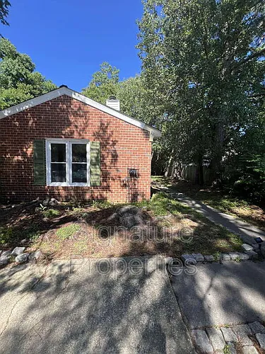 921 Wickford Dr Photo 1