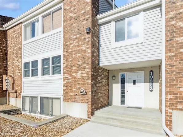 10222 W 96th Ter APT D, Overland Park, KS 66212