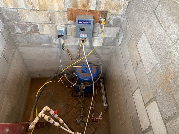 2nd image of State Highway 55 Rnch