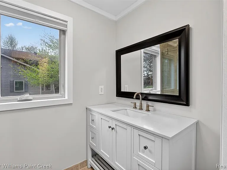 1727 Linksview Way — Photo 21