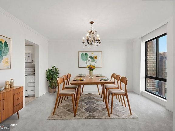 3rd image of 7 Slade Ave APT 717