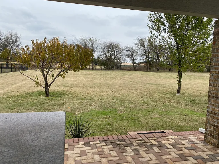 2920 Pinehurst Ln — Photo 38
