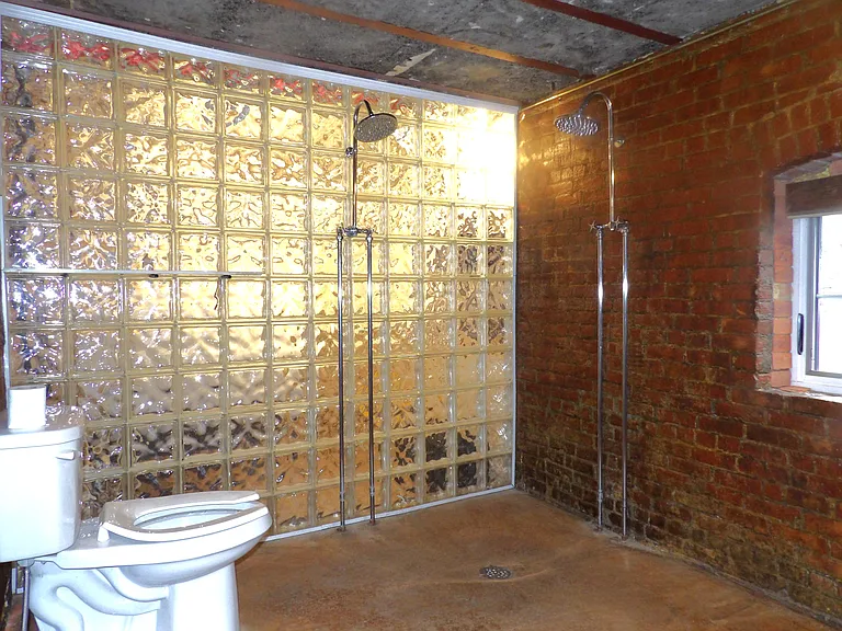 131 Montgomery St — Photo 26