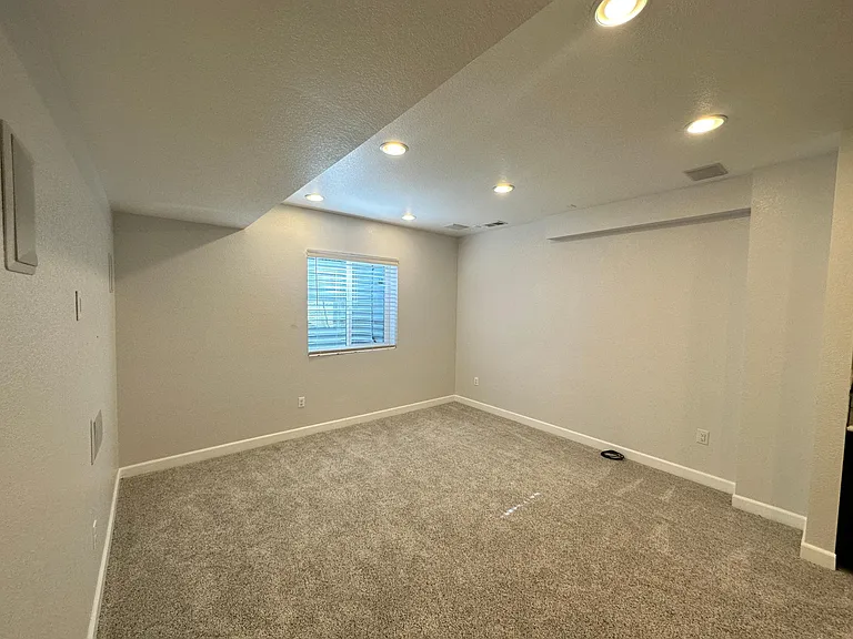 11387 S Trailmaster Cir — Photo 18