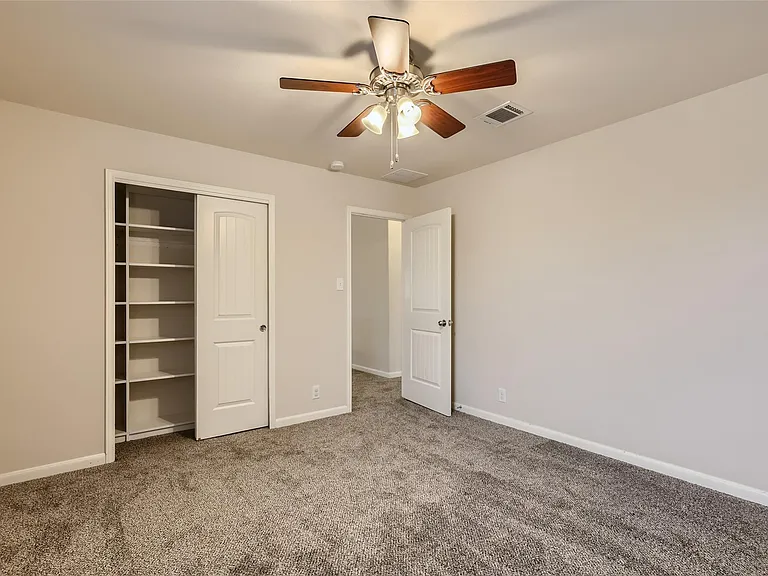 1905 Laminar Creek Rd — Photo 17