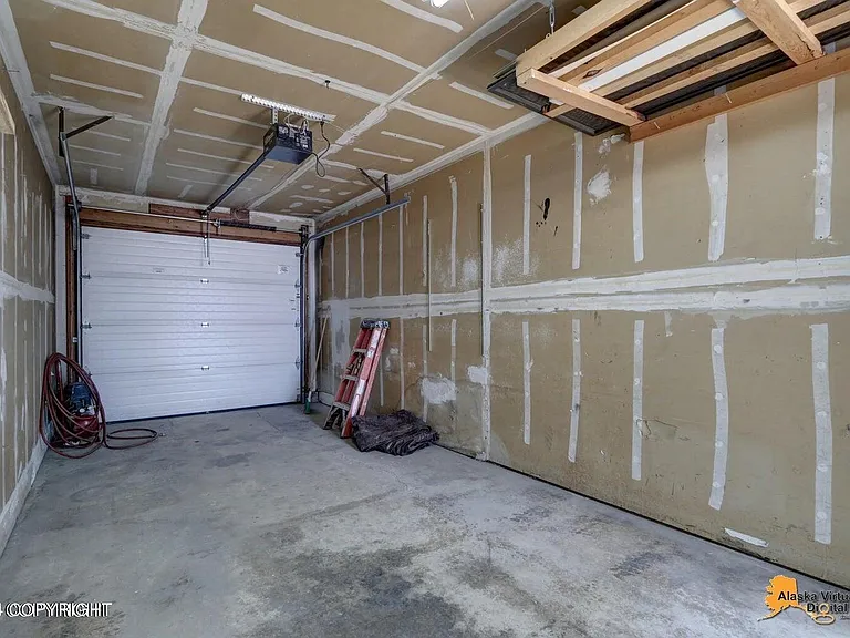629 O St #102 — Photo 17