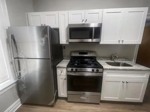 192 Kensington Ave APT 205, Jersey City, NJ 07306