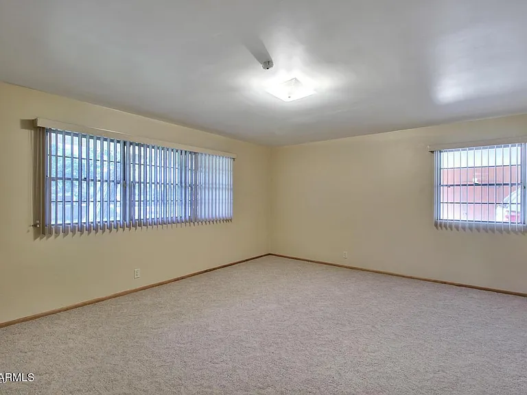 375 S Buena Vista Ave — Photo 11