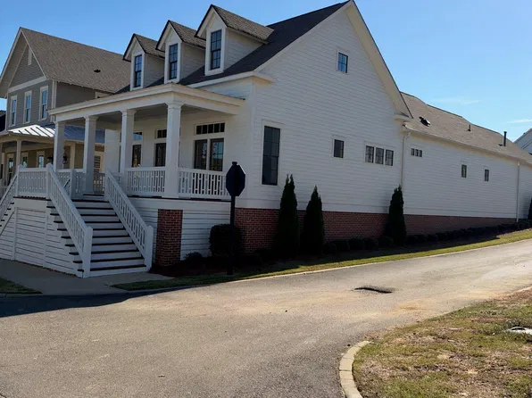 470 Restoration Dr, Hoover, AL 35226