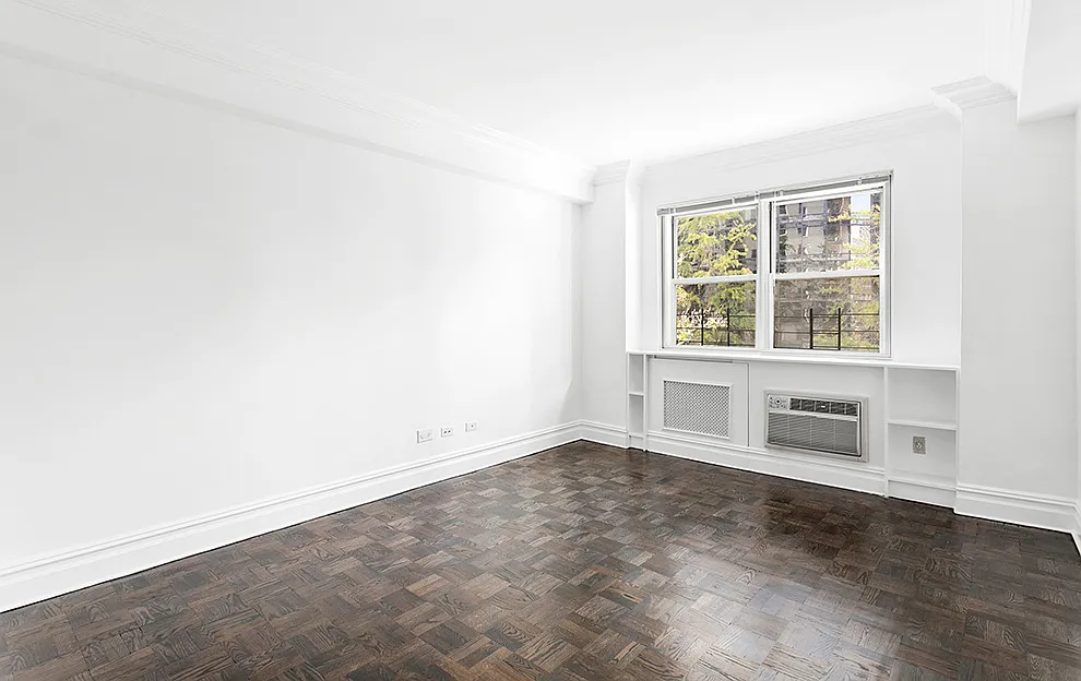 301 East 66th Street — Photo 2