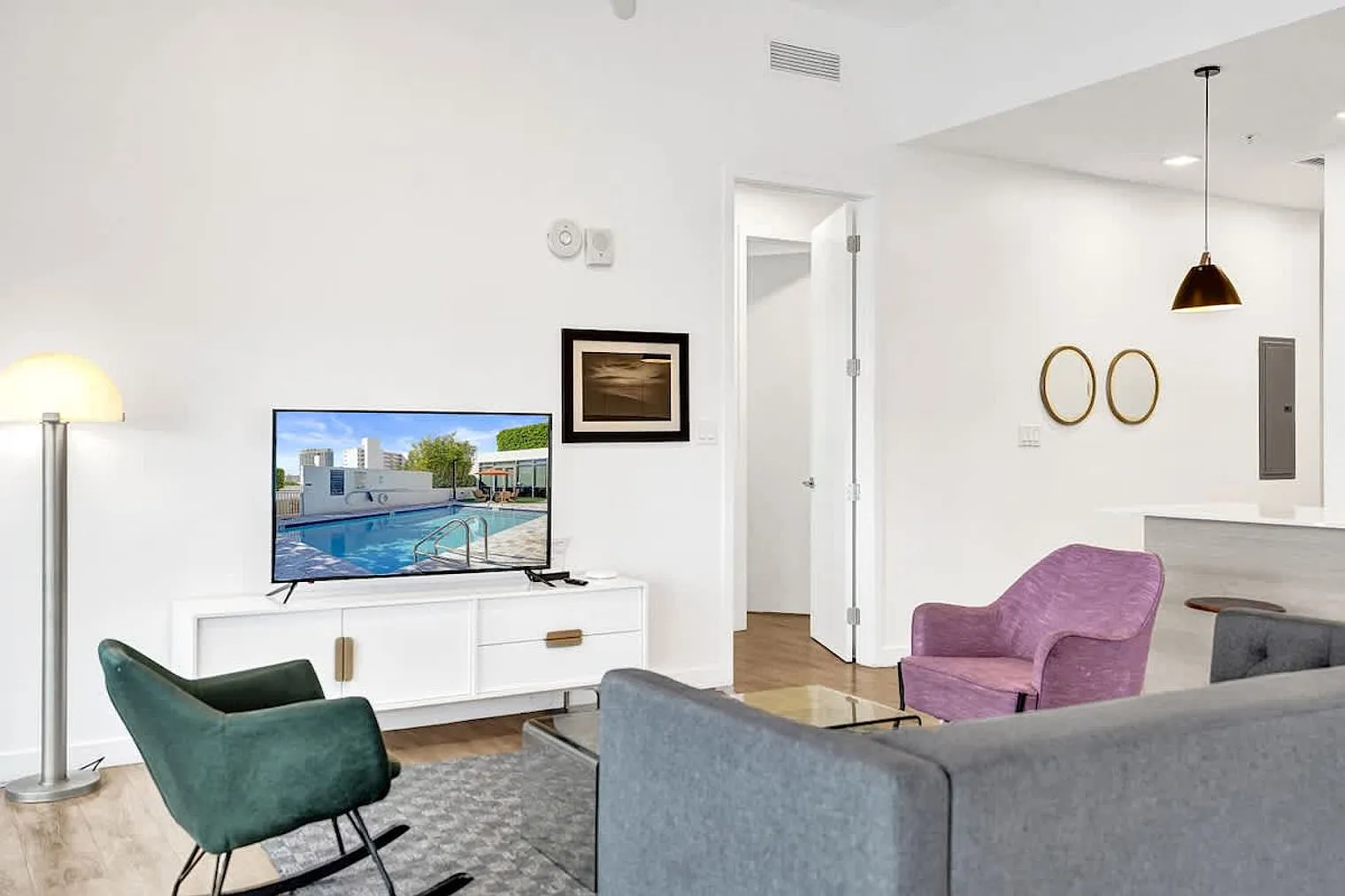 3 bed, 3.0 bath, $11,040 — Photo 4