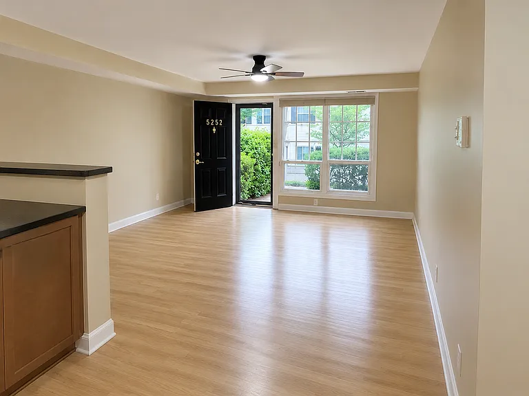 5252 Maris Ave — Photo 2