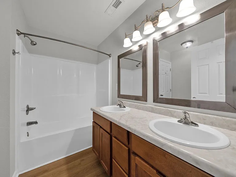 104 Maureen Dr #B — Photo 7