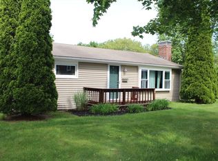 22 Riverside Dr, Kingston, MA 02364