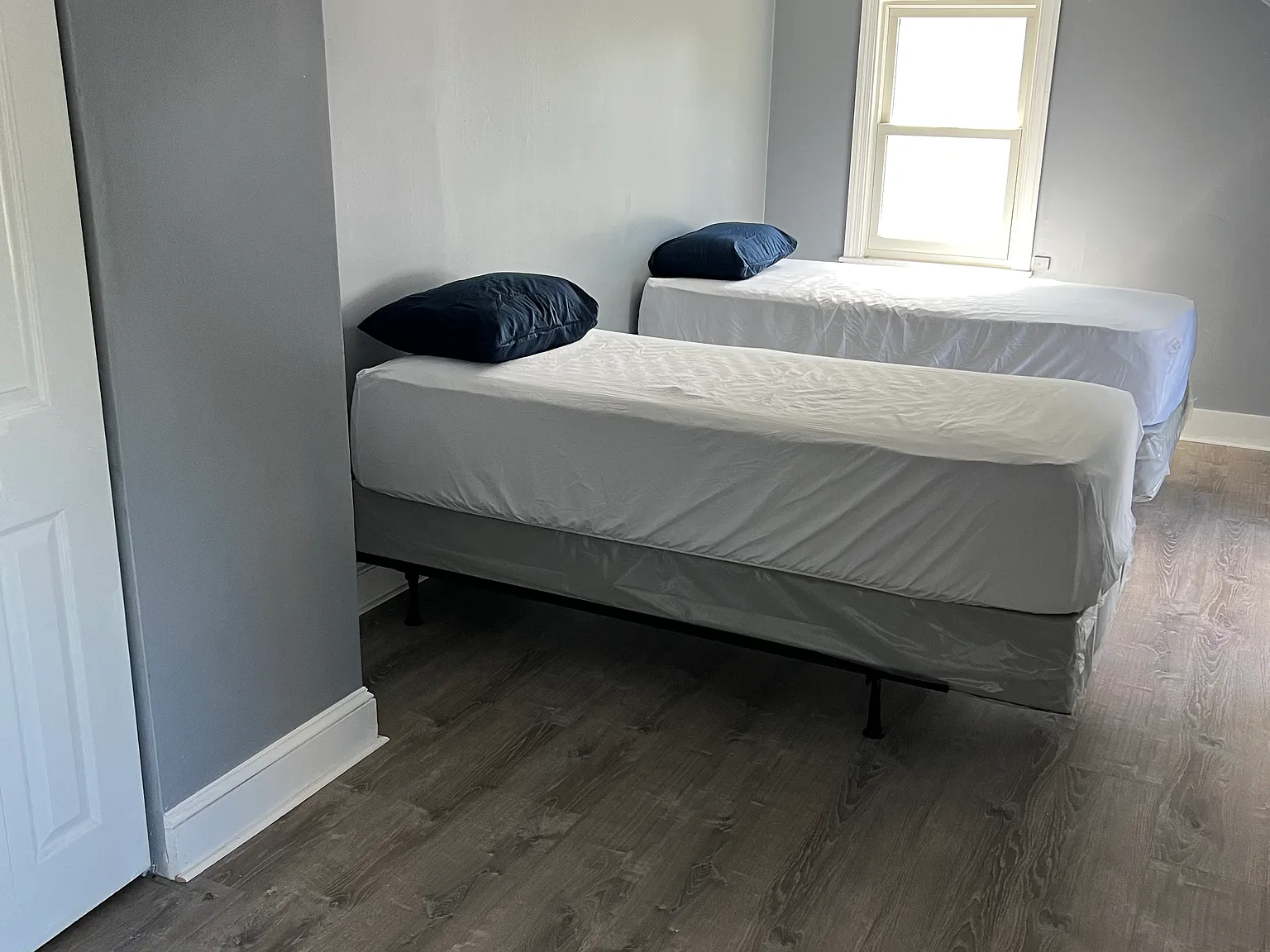 3 bed, 1182 sqft, $3,100 — Photo 2