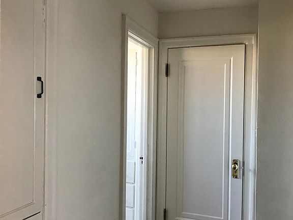 5th image of 2417 N University St APT 4