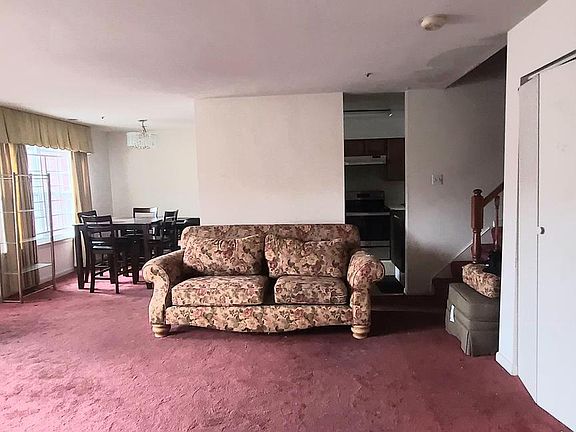 2nd image of 8881 Rusland Ct