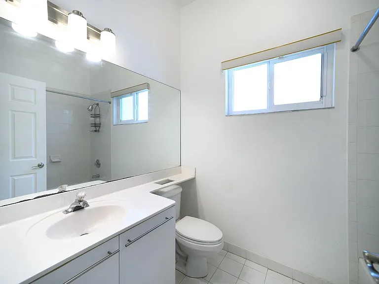 14186 SW 32nd St — Photo 13