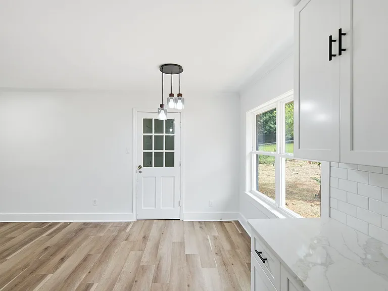 3201 Hopkins Rd — Photo 6
