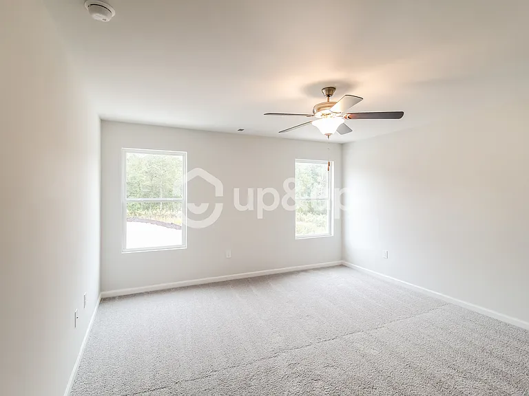 110 Heard Ln — Photo 6