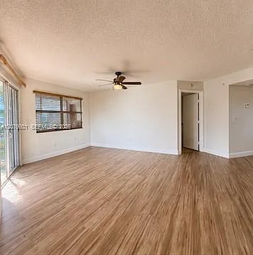 Keys Gate Condo No One — Photo 3