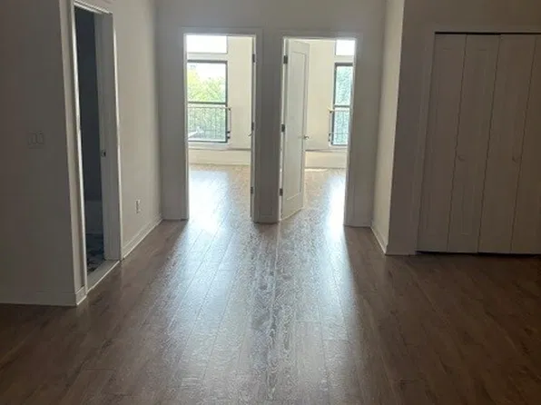 804 N Broad St #3FF, Philadelphia, PA 19130