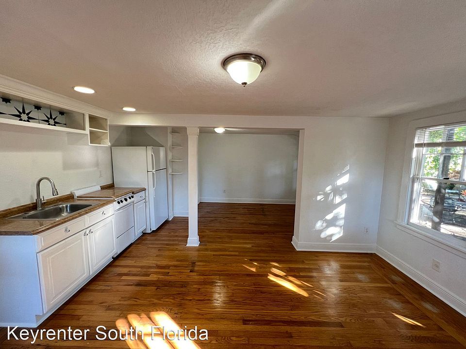 1st image of 421 Ocean Breeze