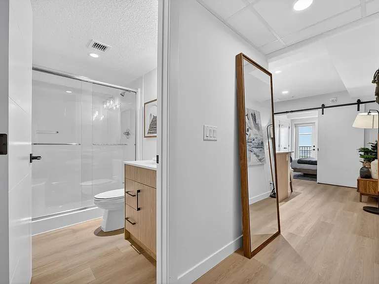 151 Skyview Bay NE — Photo 6