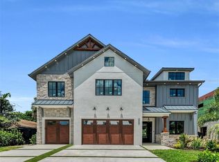 2115 Datura St, Sarasota, FL 34239