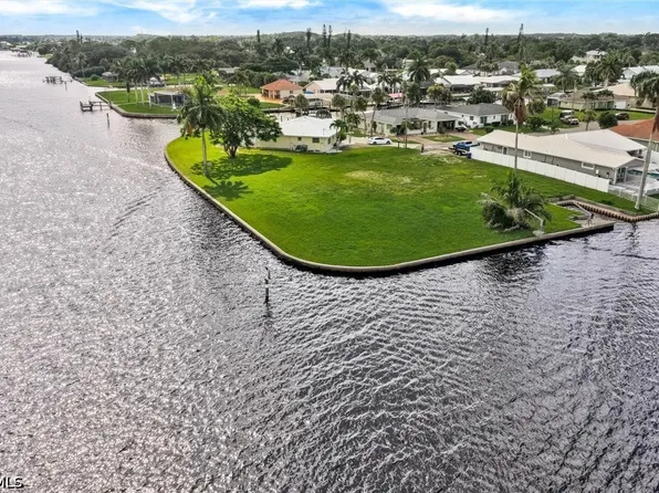 2193 Havana Ave, Fort Myers, FL 33905