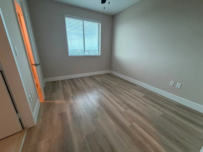 1111 SW 3rd Ave #220 — Photo 12