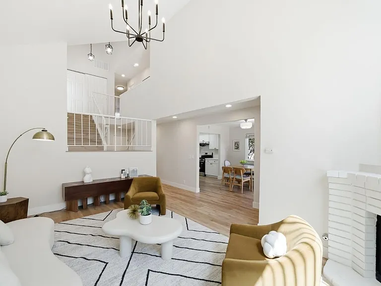 3508 Mount Davidson Ct — Photo 8