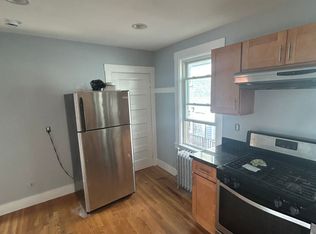 8 Lexington Ter #4B, Waltham, MA 02452